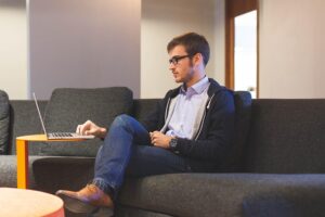 Réussir en Affaires : Le Rôle Crucial du Consulting